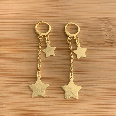 Aros Cadenas y estrellas - baño de oro