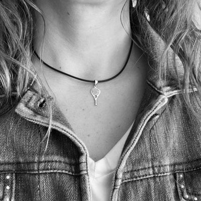 Collar Padel Plata y Caucho