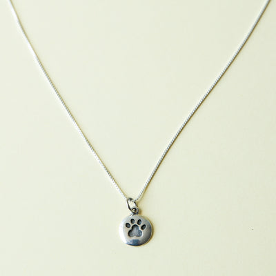 Collar round paw print