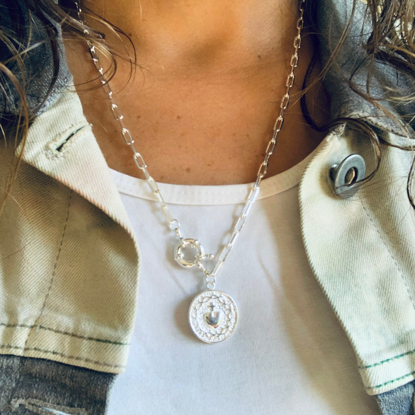 Collar bronce con baño de plata - Heart & Cross